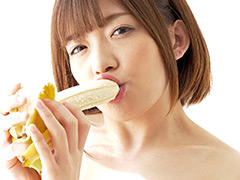 【舌ベロ】大人気女優 麻里梨夏チャンの極上舌ベロでバナナ舐め！